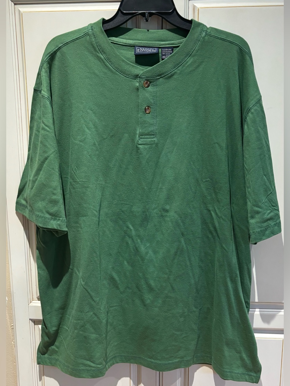 Basic Editions Green shirt size XL